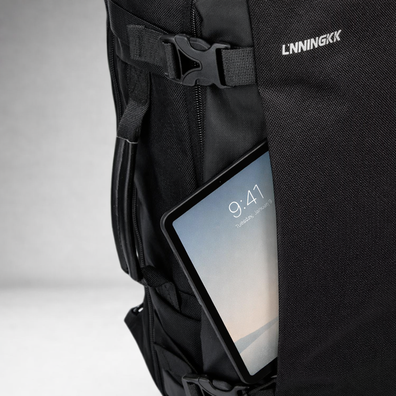 Hybrid Travel Backpack for Work & Travel 30L detail