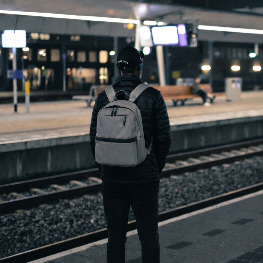 Lightweight Backpack for Daily Use 15L