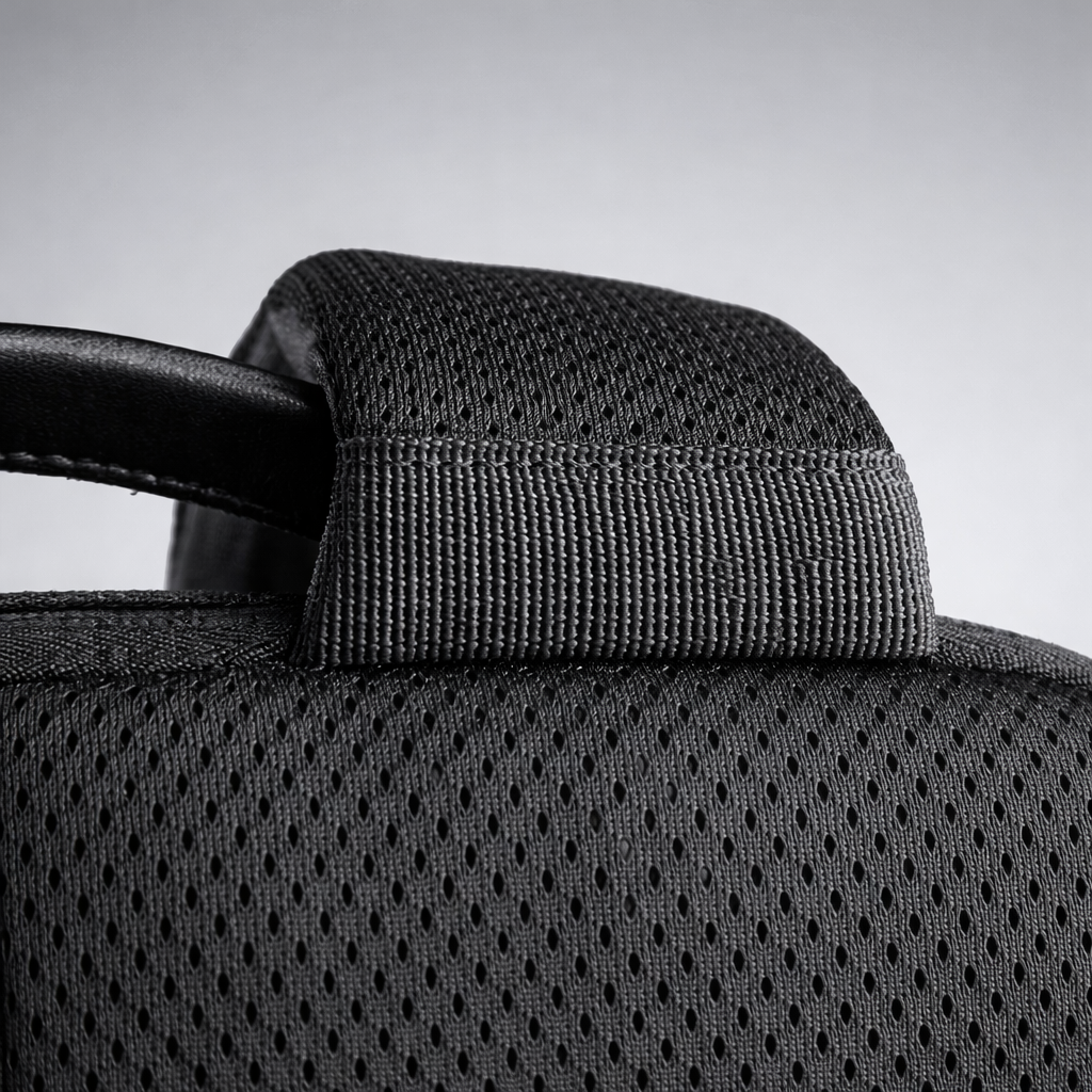Business Ultra-Thin Laptop Backpack detail